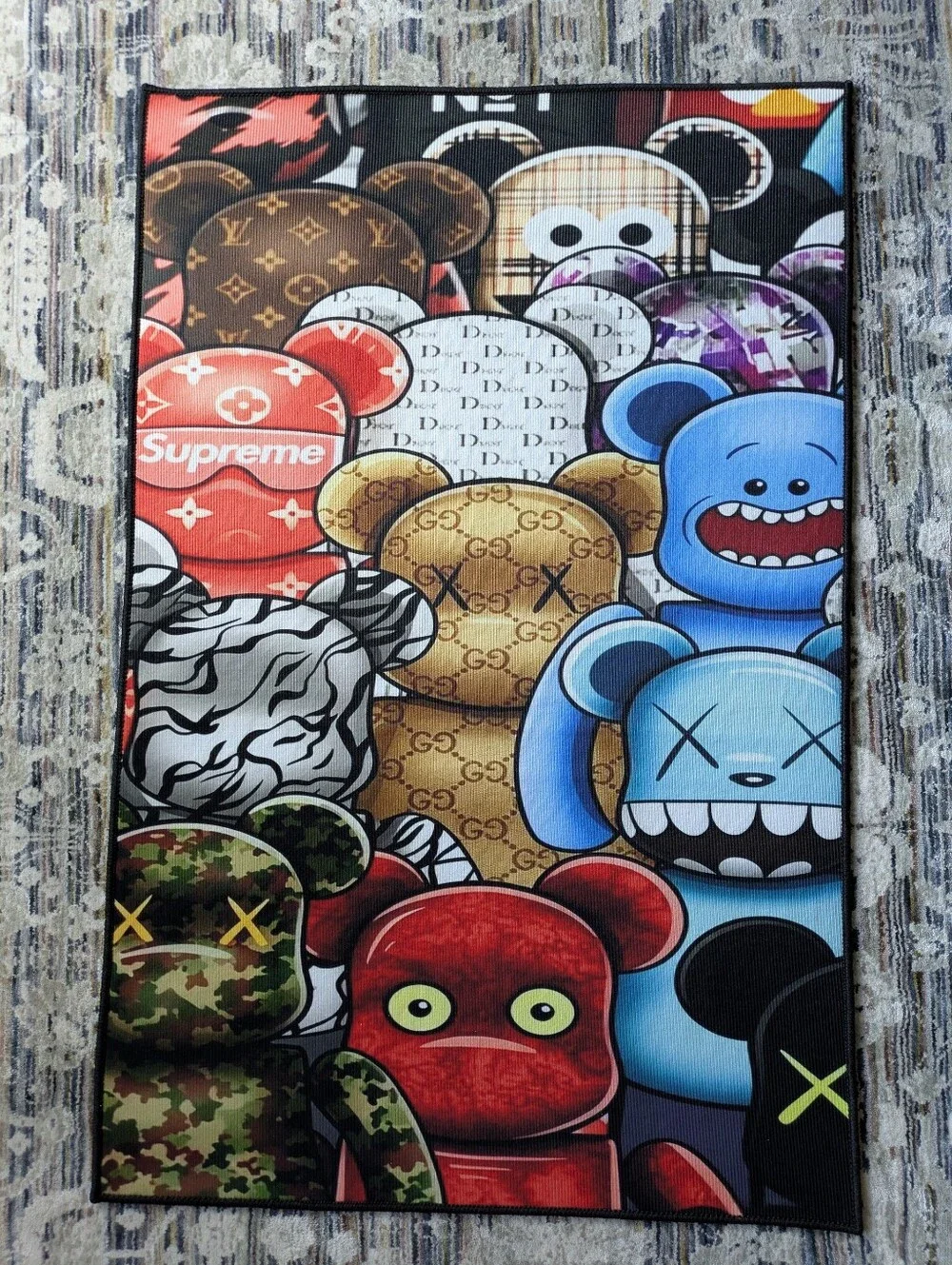Designer-Inspired Bear Graphic Rug – New
